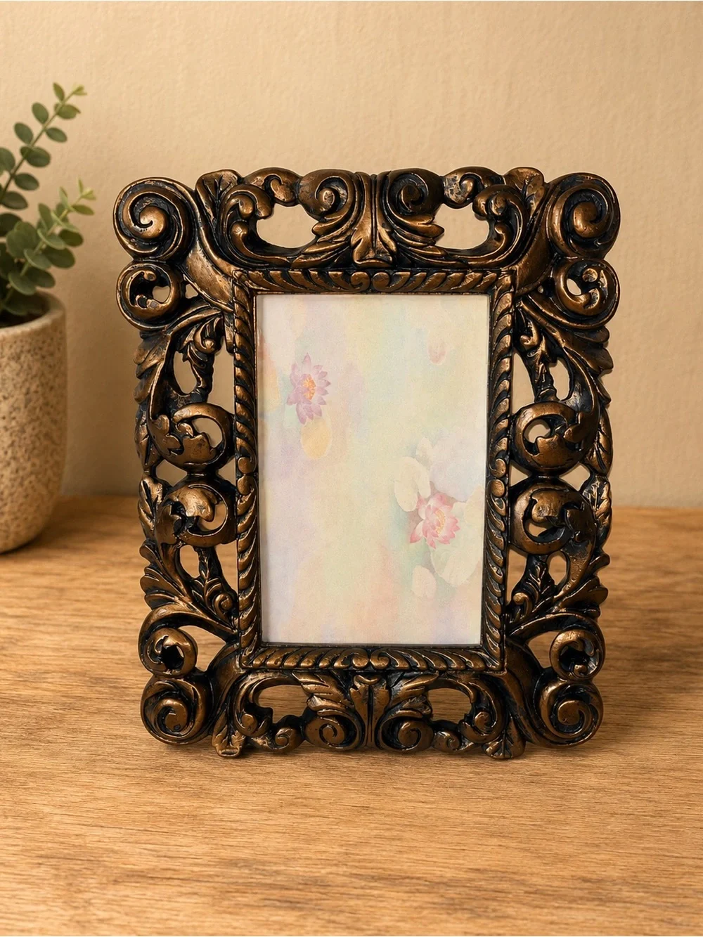 Ornate Bronze Picture Frame Scrollwork Baroque Tabletop Photo Frame Decor Resin